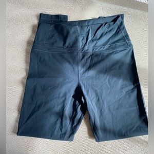 crz yoga charcoal grey yoga legging L